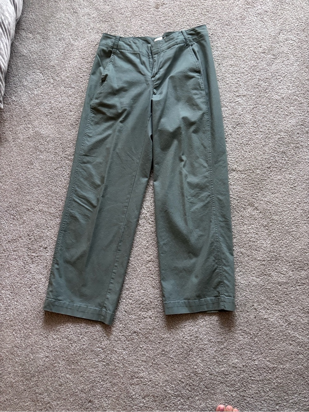 A new day Target women’s Green wide-Leg Pants